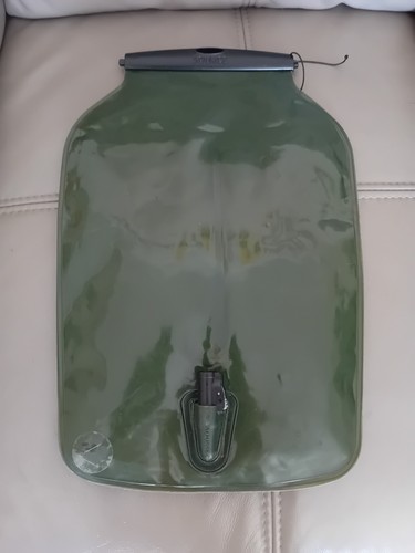 Water bladder hydration pack - water,